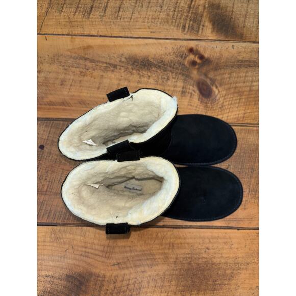 Womens Tommy Bahama Black Fuzzy Winter Fashion Nice Tread Boots Size 8 - Picture 4 of 12